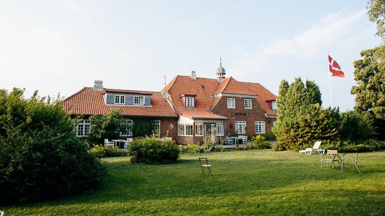 Langebjerg Pension & Spisested Allinge-Sandvig Exterior foto